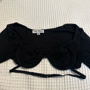 HAZEL boutique crop top